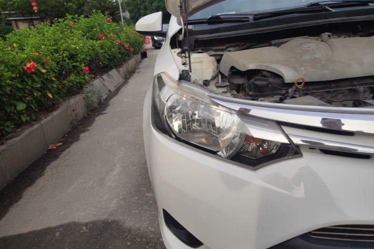 Used Toyota Vios 2014 1.5L Automatic ZhiZhen Edition Right Front Headlight