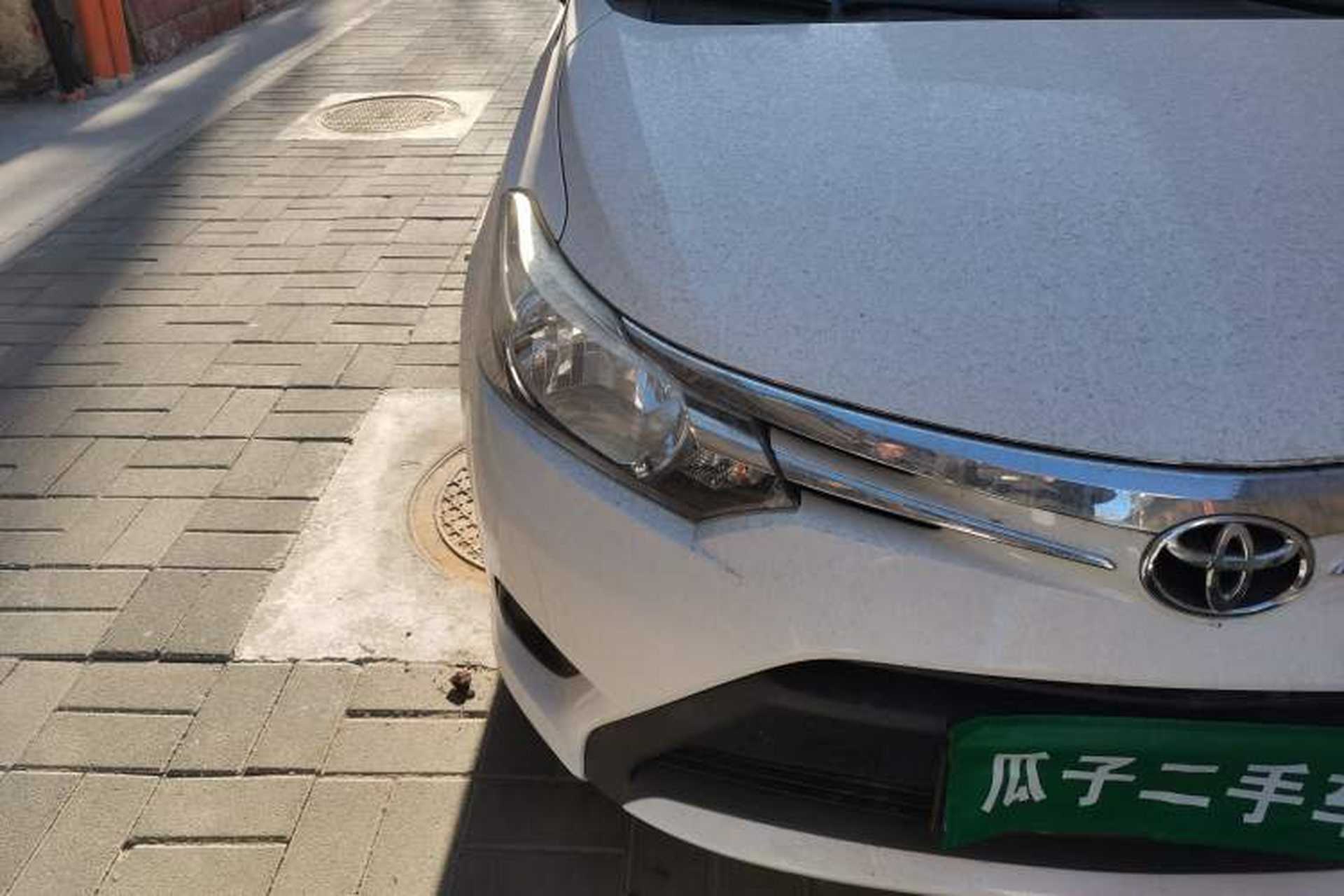 Used Toyota Vios 2014 1.5L Manual ZhiZhen Edition Right Front Headlight