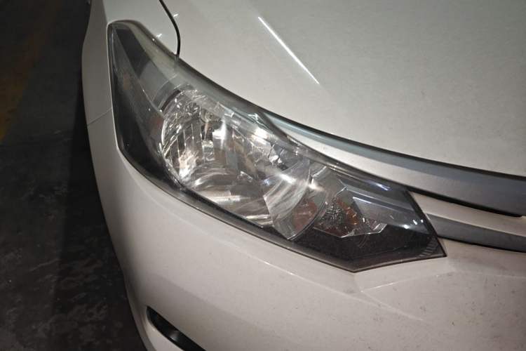 Used Toyota Vios 2014 1.3L Manual Xiang Edition Right Front Headlight