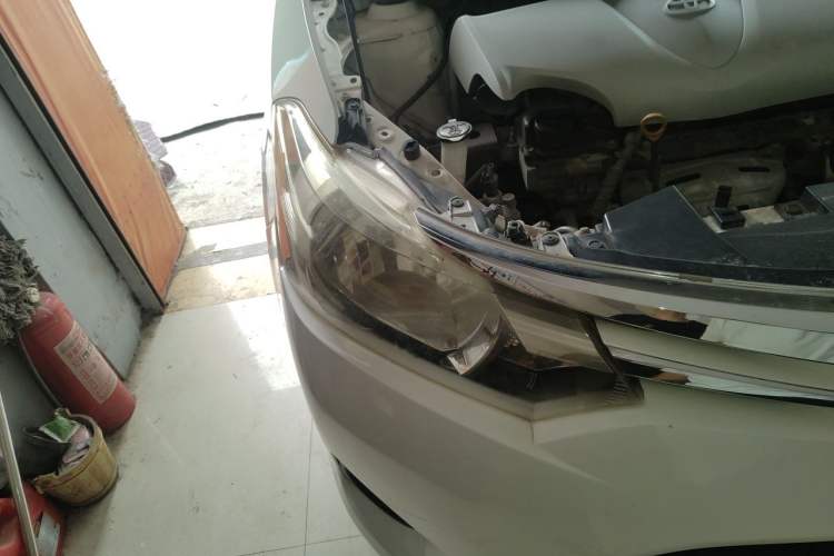 Used Toyota Vios 2014 1.5L Automatic ZhiZhen Edition Right Front Headlight
