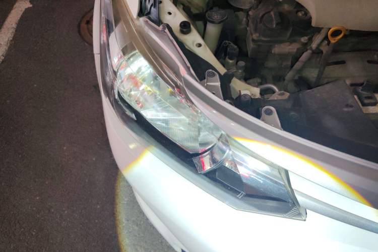 Used Toyota Vios 2014 1.5L Manual ZhiShang Edition Right Front Headlight