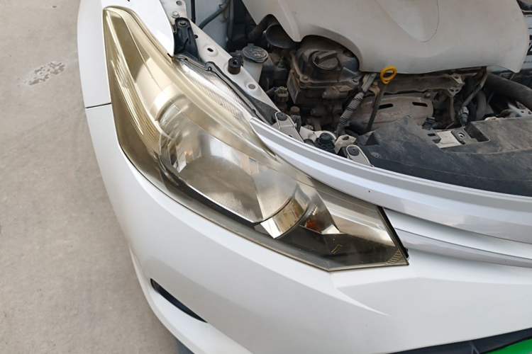 Used Toyota Vios 2014 1.3L Manual Xiang Edition Right Front Headlight