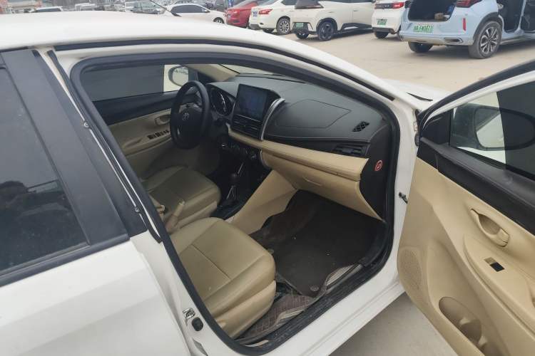 Used Toyota Vios 2014 1.5L Automatic ZhiZhen Edition Right Front Seat