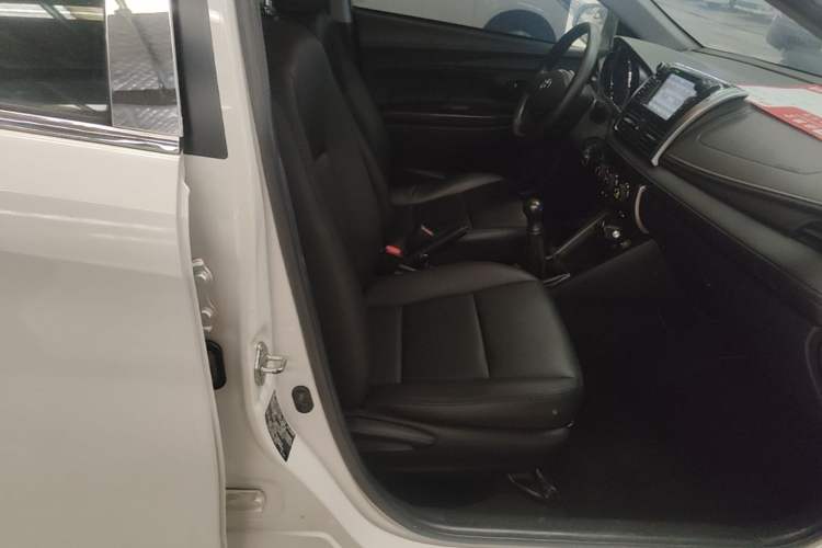 Used Toyota Vios 2014 1.3L Manual Value Edition Right Front Seat