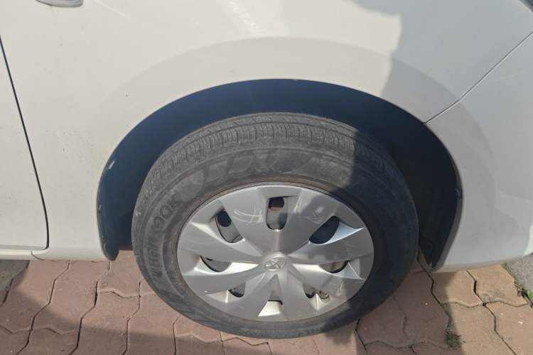 Used Toyota Vios 2014 1.3L Manual Xiang Edition Right Front Wheel Hub