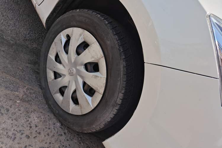 Used Toyota Vios 2014 1.5L Manual ZhiZhen Edition Right Front Wheel Hub