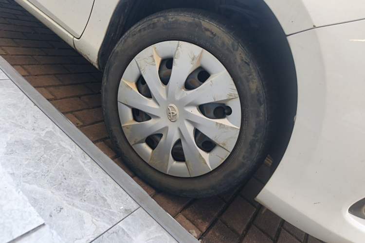 Used Toyota Vios 2014 1.5L Automatic ZhiZhen Edition Right Front Wheel Hub