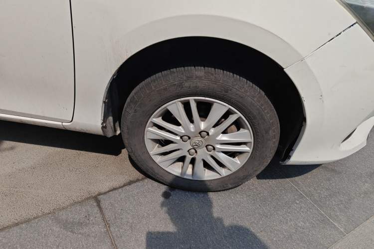 Used Toyota Vios 2014 1.3L Manual Value Edition Right Front Wheel Hub