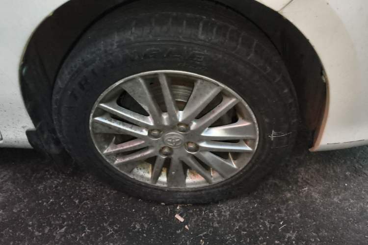 Used Toyota Vios 2014 1.5L Automatic ZhiZhen Edition Right Front Wheel Hub