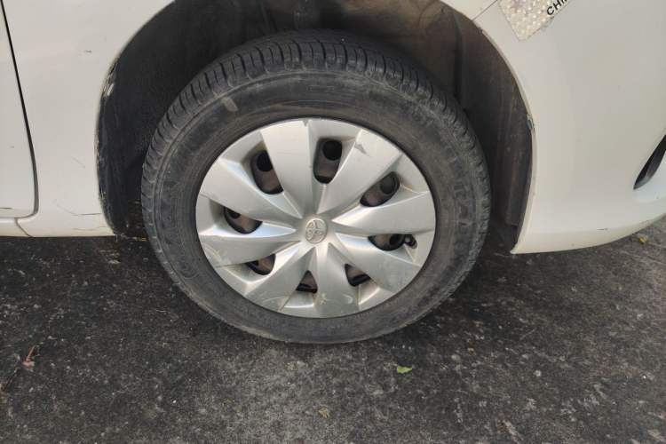 Used Toyota Vios 2014 1.3L Manual Value Edition Right Front Wheel Hub