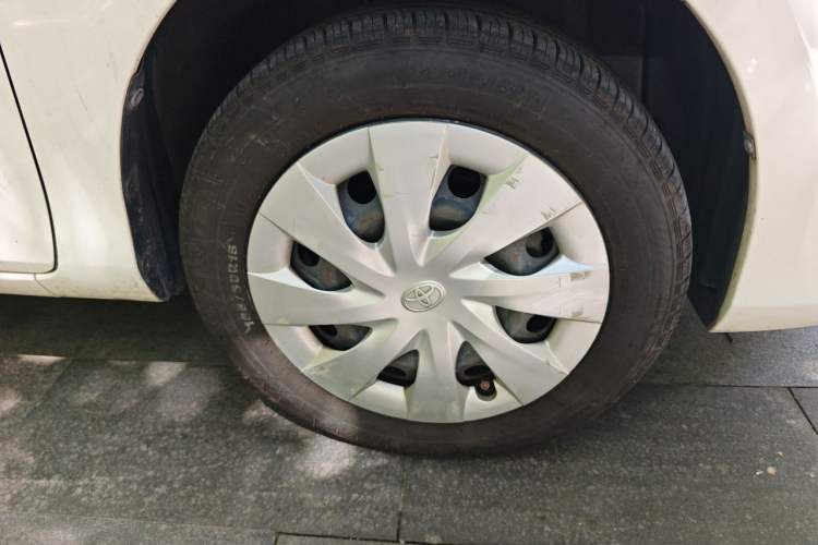 Used Toyota Vios 2014 1.5L Automatic ZhiZhen Edition Right Front Wheel Hub