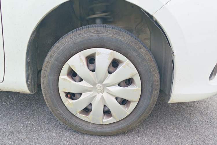 Used Toyota Vios 2014 1.3L Manual Xiang Edition Right Front Wheel Hub