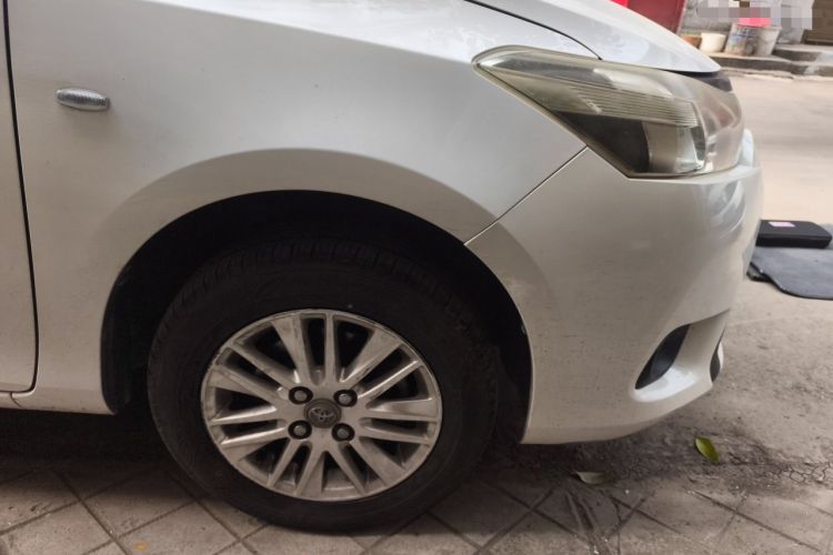 Used Toyota Vios 2014 1.3L Manual Value Edition Right Front Wheel Hub