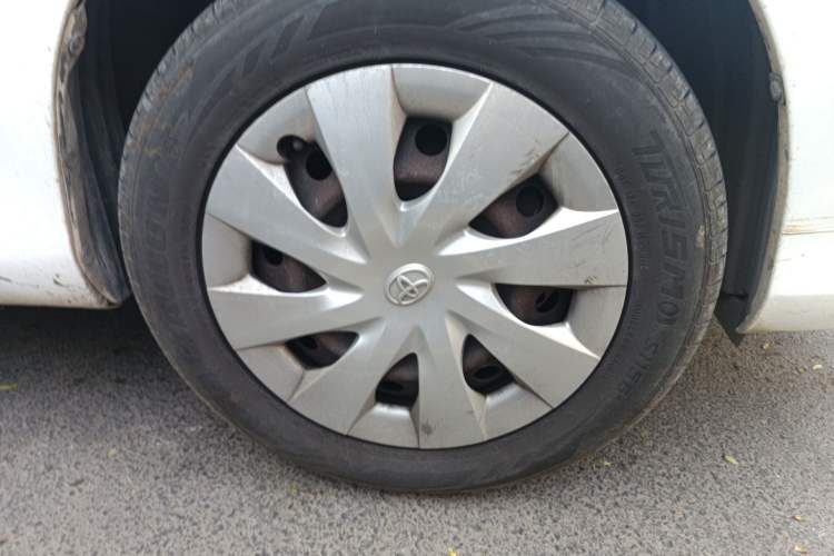 Used Toyota Vios 2014 1.5L Automatic ZhiZhen Edition Right Front Wheel Hub