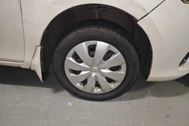 Used Toyota Vios 2014 1.3L Manual Value Edition Right Front Wheel Hub