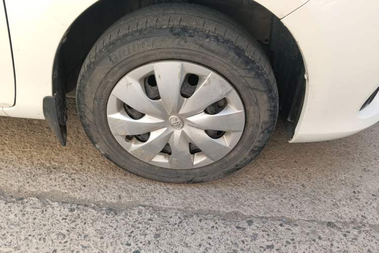 Used Toyota Vios 2014 1.3L Manual Xiang Edition Right Front Wheel Hub
