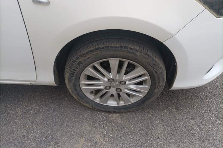 Used Toyota Vios 2014 1.5L Automatic ZhiZhen Edition Right Front Wheel Hub