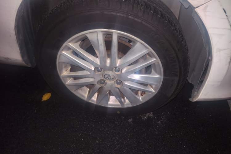 Used Toyota Vios 2014 1.5L Automatic ZhiZhen Edition Right Front Wheel Hub
