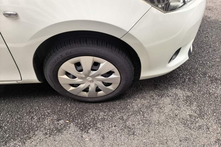 Used Toyota Vios 2014 1.5L Automatic ZhiZhen Edition Right Front Wheel Hub