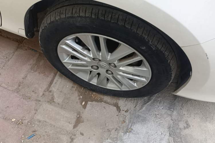 Used Toyota Vios 2014 1.5L Automatic ZhiShang Edition Right Front Wheel Hub