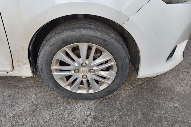 Used Toyota Vios 2014 1.5L Automatic ZhiShang Edition Right Front Wheel Hub