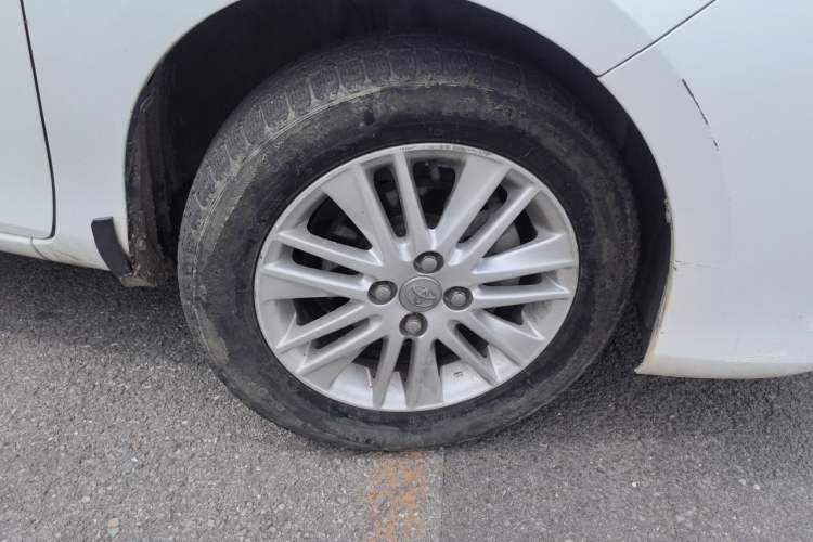 Used Toyota Vios 2014 1.5L Automatic ZhiZhen Edition Right Front Wheel Hub