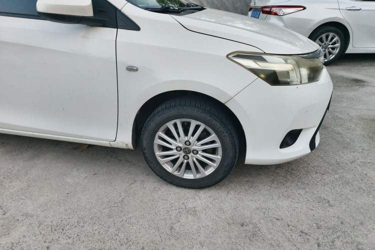 Used Toyota Vios 2014 1.5L Automatic ZhiZhen Edition Right Front Wheel Hub