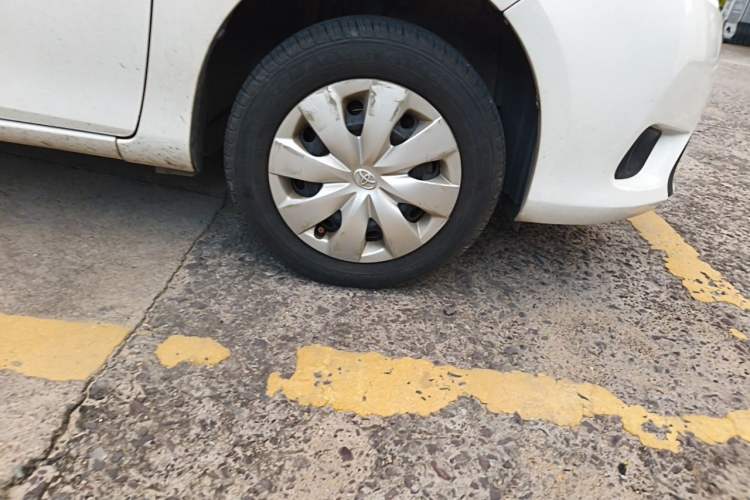 Used Toyota Vios 2014 1.3L Manual Xiang Edition Right Front Wheel Hub