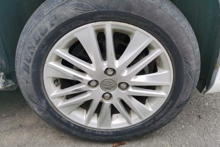 Used Toyota Vios 2014 1.5L Automatic ZhiZhen Edition Right Front Wheel Hub