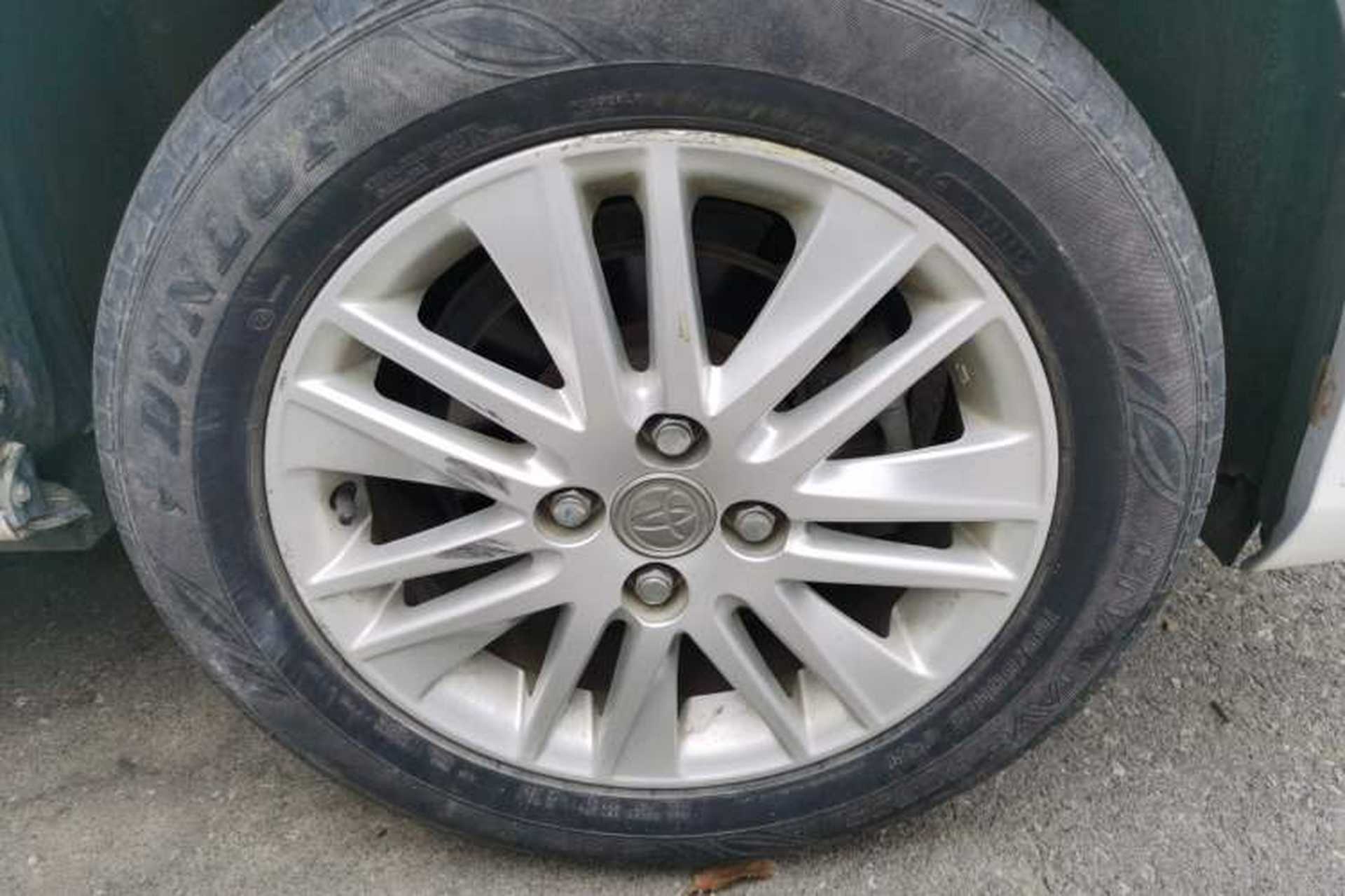 Used Toyota Vios 2014 1.5L Automatic ZhiZhen Edition Right Front Wheel Hub