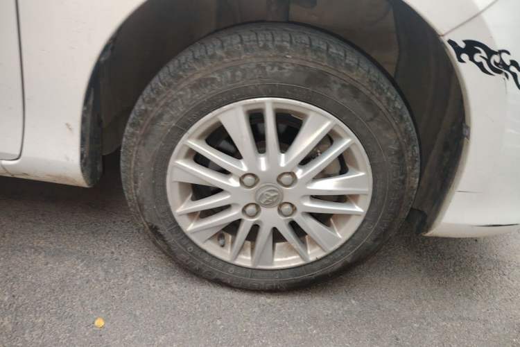Used Toyota Vios 2014 1.3L Manual Xiang Edition Right Front Wheel Hub