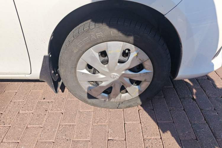 Used Toyota Vios 2014 1.5L Automatic ZhiZhen Edition Right Front Wheel Hub
