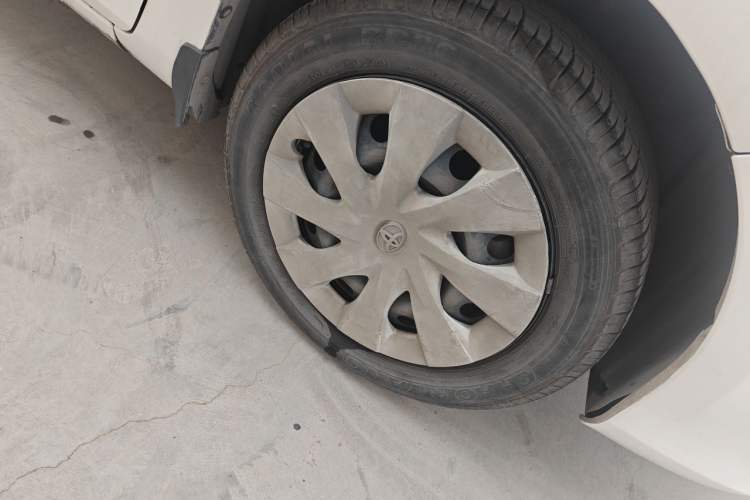 Used Toyota Vios 2014 1.5L Manual ZhiZhen Edition Right Front Wheel Hub