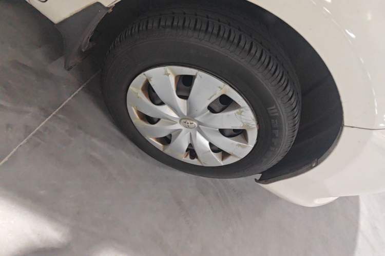 Used Toyota Vios 2014 1.3L Manual Xiang Edition Right Front Wheel Hub