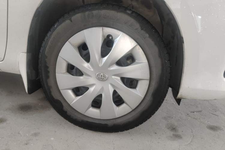Used Toyota Vios 2014 1.3L Manual Xiang Edition Right Front Wheel Hub