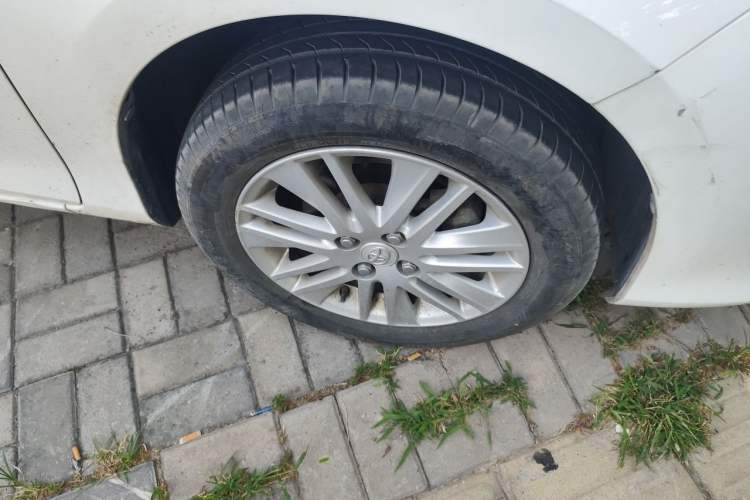 Used Toyota Vios 2014 1.5L Automatic ZhiShang Edition Right Front Wheel Hub