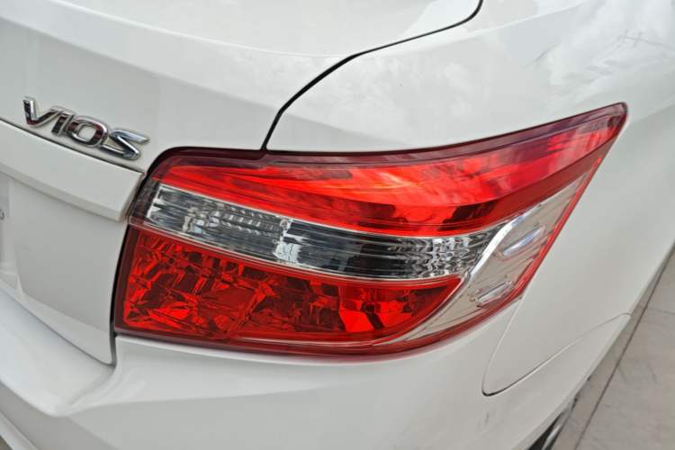 Used Toyota Vios 2014 1.3L Manual Xiang Edition Right Rear Taillight