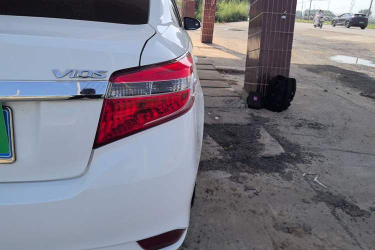 Used Toyota Vios 2014 1.5L Automatic ZhiZhen Edition Right Rear Taillight