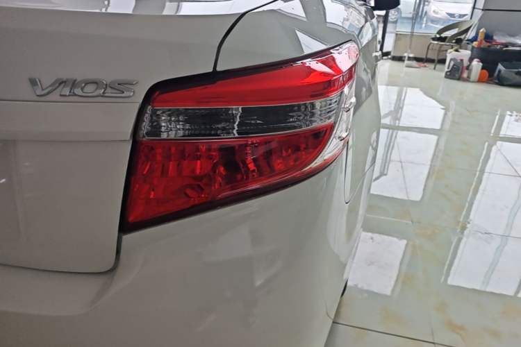 Used Toyota Vios 2014 1.5L Automatic ZhiZhen Edition Right Rear Taillight