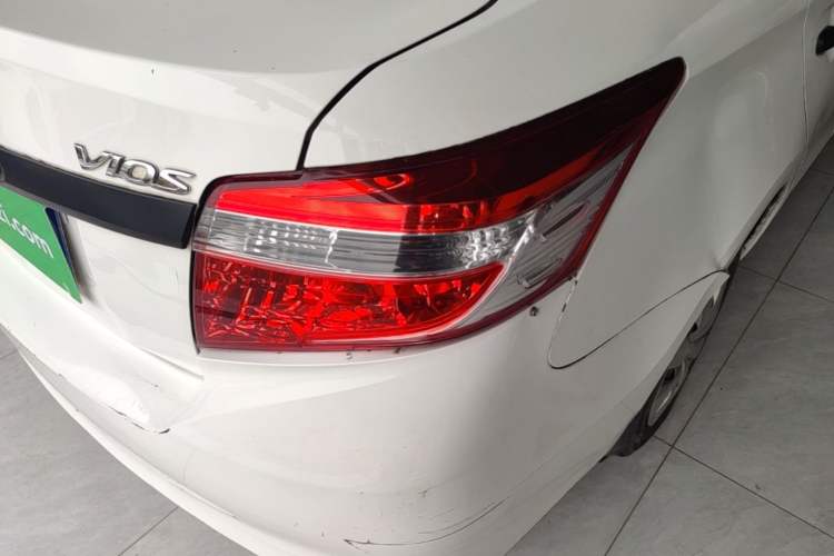 Used Toyota Vios 2014 1.3L Manual Value Edition Right Rear Taillight