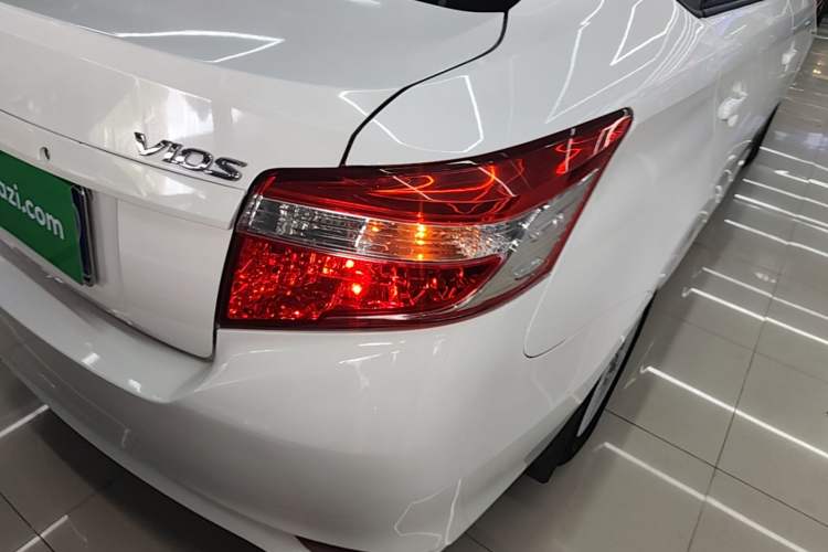 Used Toyota Vios 2014 1.5L Automatic ZhiZhen Edition Right Rear Taillight