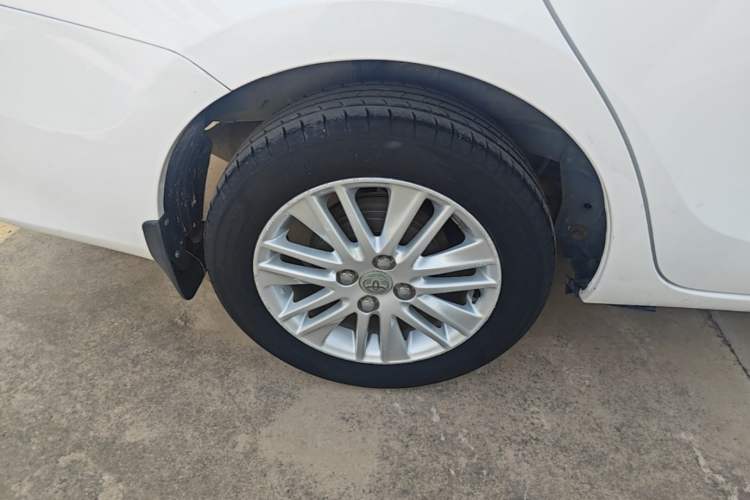 Used Toyota Vios 2014 1.5L Automatic ZhiZhen Edition Right Rear Wheel Hub