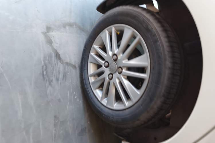 Used Toyota Vios 2014 1.5L Manual ZhiZhen Edition Right Rear Wheel Hub