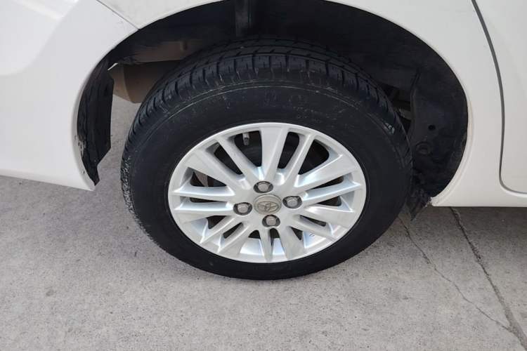 Used Toyota Vios 2014 1.3L Manual Xiang Edition Right Rear Wheel Hub