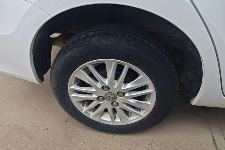 Used Toyota Vios 2014 1.3L Manual Xiang Edition Right Rear Wheel Hub