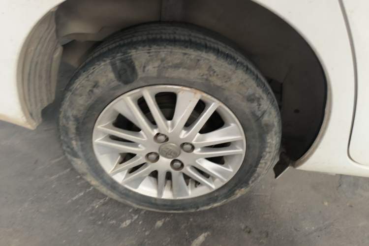 Used Toyota Vios 2014 1.3L Manual Xiang Edition Right Rear Wheel Hub