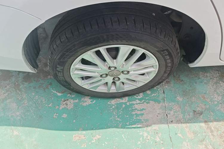 Used Toyota Vios 2014 1.3L Manual Xiang Edition Right Rear Wheel Hub