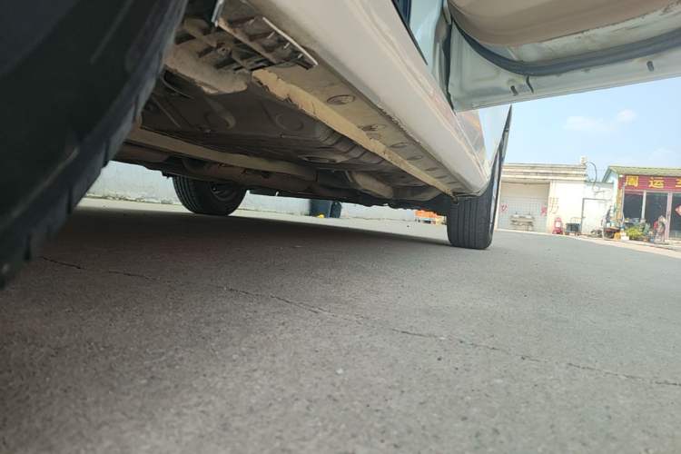 Used Toyota Vios 2014 1.3L Manual Value Edition Right Side Sill