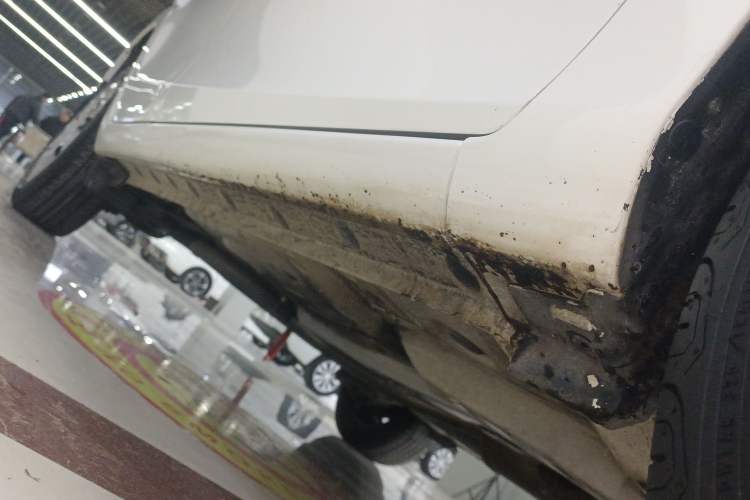 Used Toyota Vios 2014 1.3L Automatic Standard Edition Right Side Sill