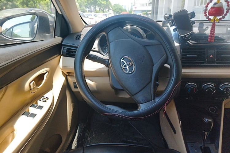 Used Toyota Vios 2014 1.5L Automatic ZhiZhen Edition Steering Wheel